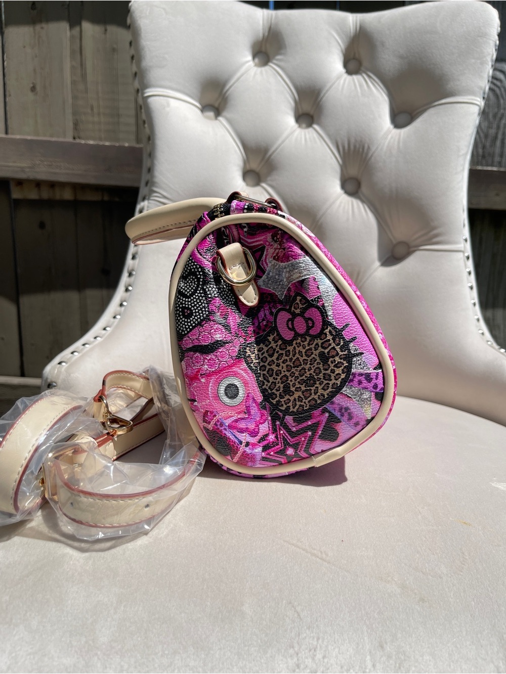 Cute Fashion Pink Boston Bag with Strap - Picture 4 of 5